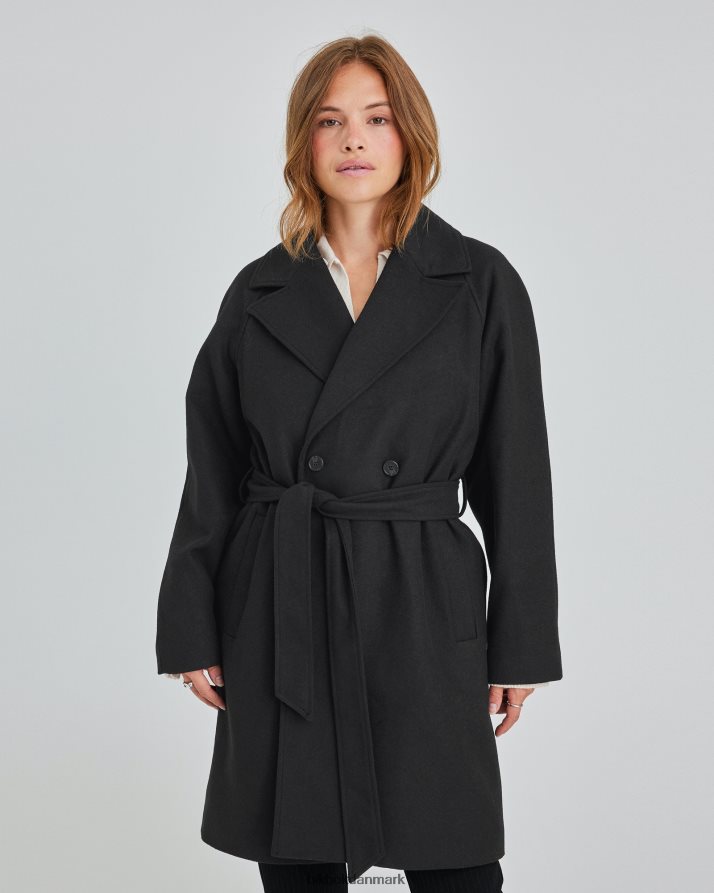 Bik Bok oc bianca T84NL300 tøj sort