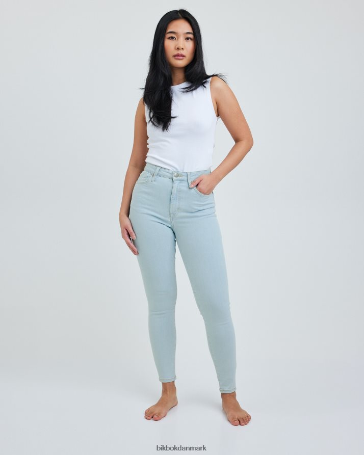 Bik Bok jp peachy high 520 a T84NL14 tøj blå