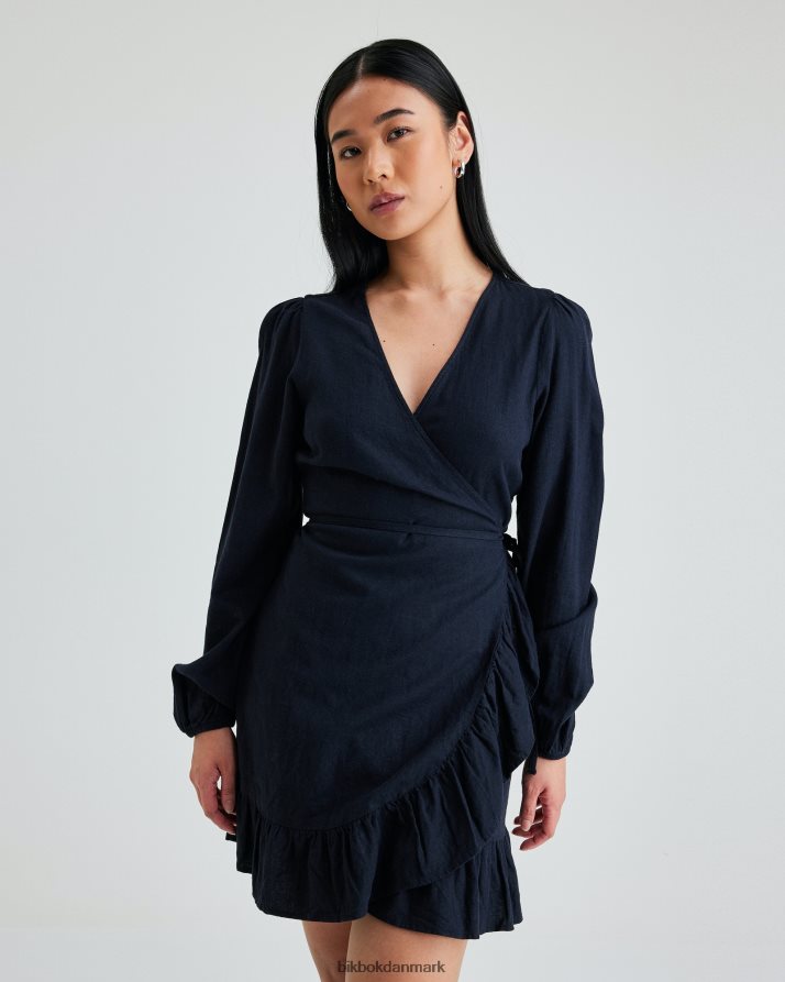 Bik Bok dw drøm T84NL90 tøj sort