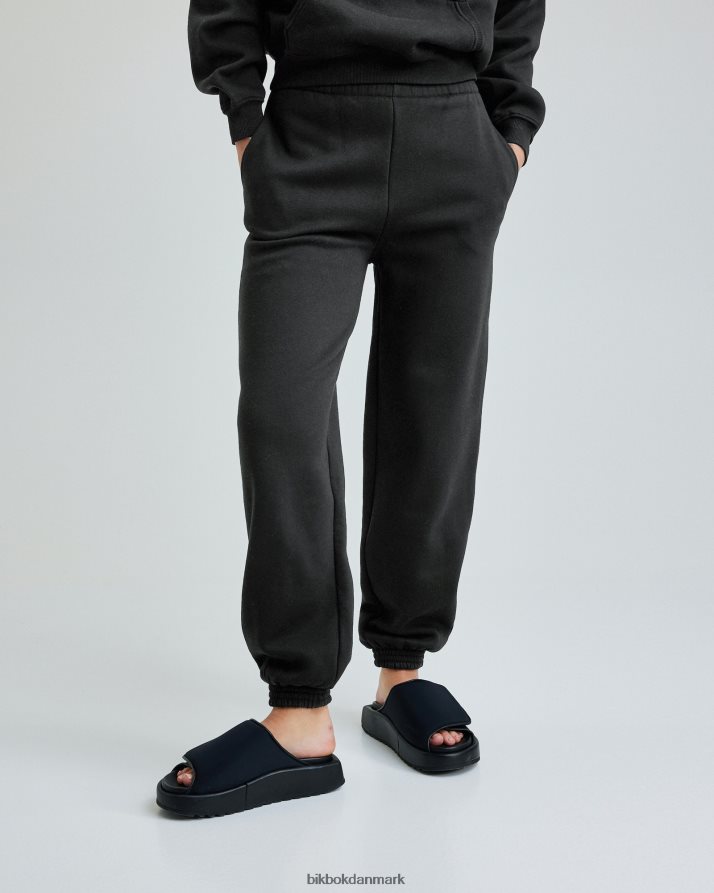 Bik Bok sp mega 990 T84NL115 tøj sort Bik Bok sp mega 990 T84NL115 tøj sort